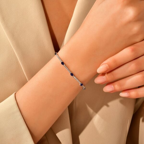 4,15 Karat Pırlanta Safir Bileklik
