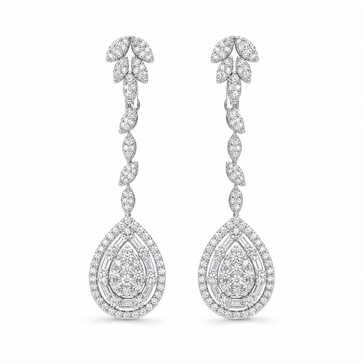 0.98 Karat E-F VS Pırlanta Damla Sallantılı Küpe