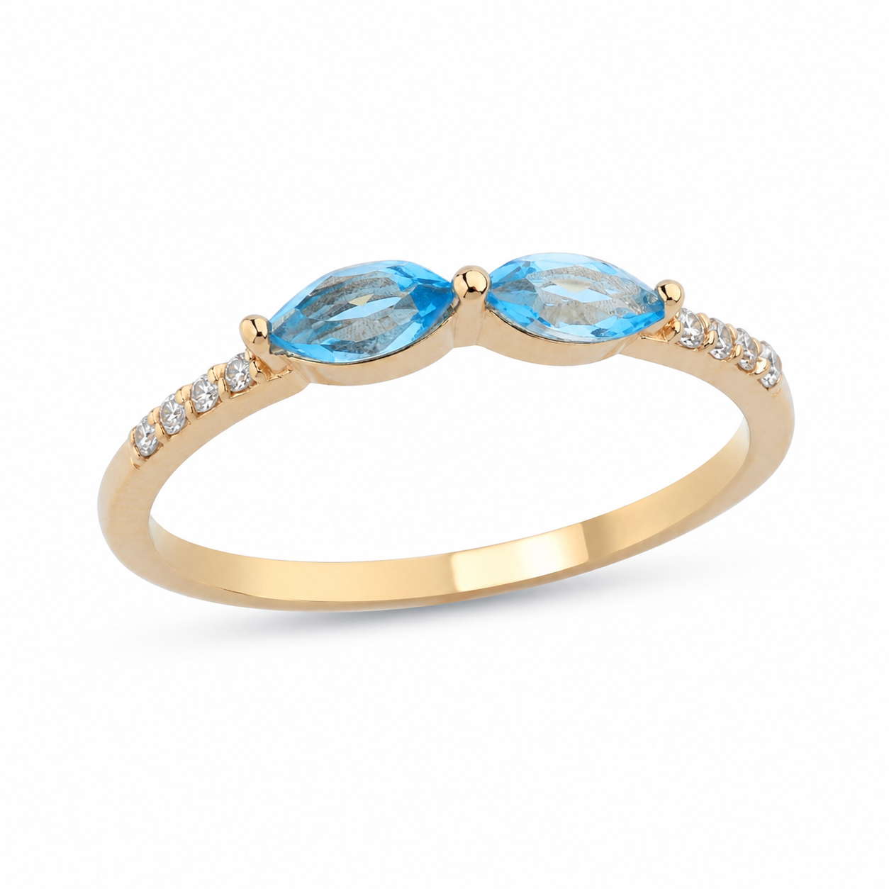 0.06 Karat Blue Topaz ve E Renk SI Pırlanta Yüzük