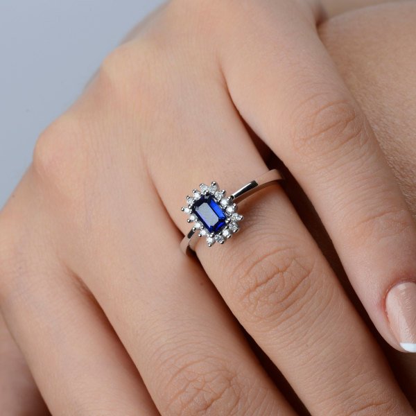 0,95 Karat Safir Pırlanta Yüzük