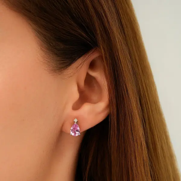 2.66 Karat Pırlanta Pembe Safir Küpe
