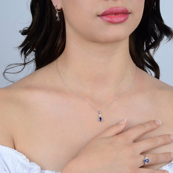 2,36 Karat Safir Pırlanta Küpe