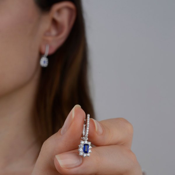 1,47 Karat Pırlanta Safir Küpe