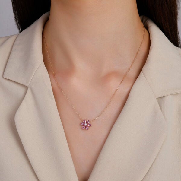 1,65 Karat Pırlanta Pembe Safir Çiçek Kolye