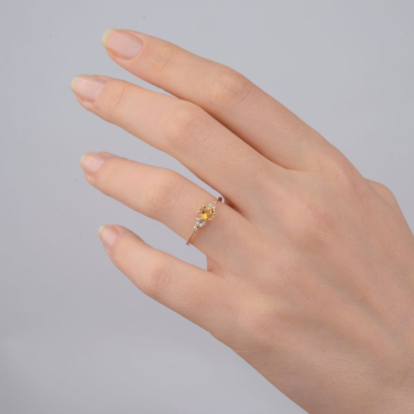 0,07 Karat Pırlanta Topaz Yüzük